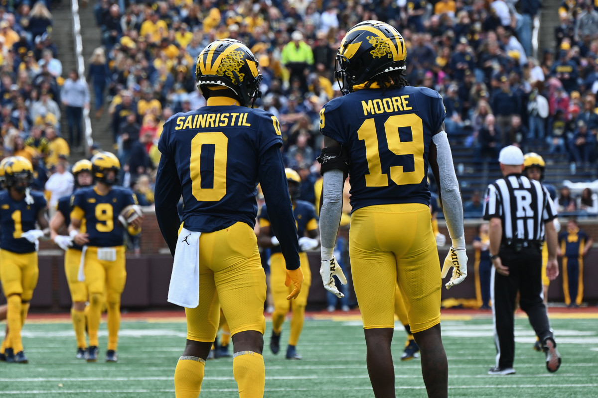 Mike Sainristil, Rod Moore